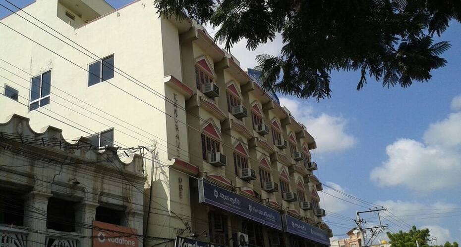 Kanchani Deluxe Lodge, Anantapur 5